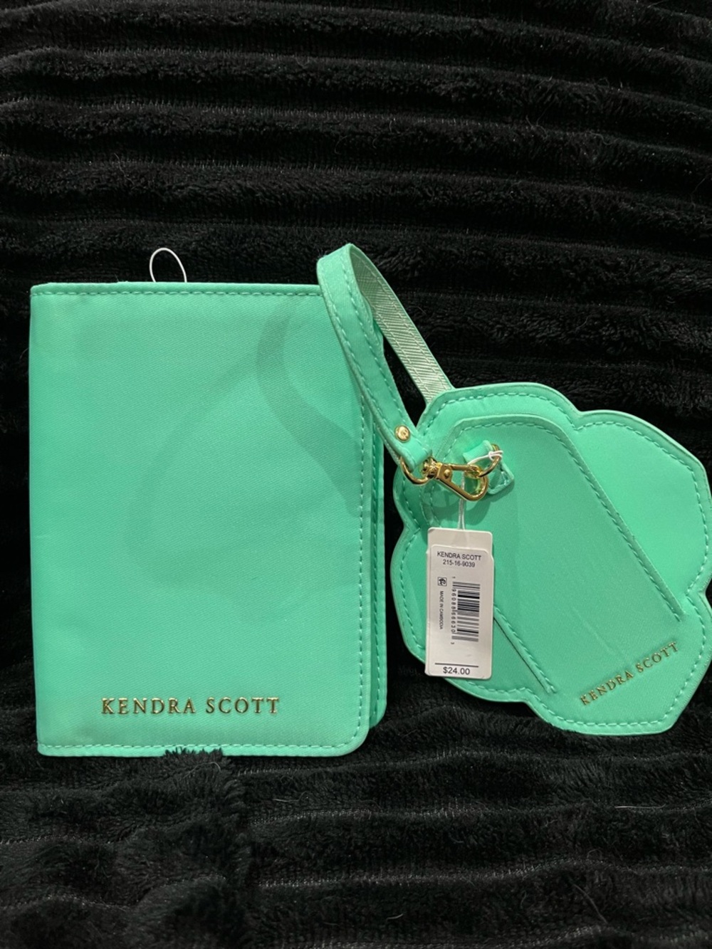 Kendra Scott Passport Wallet with Gold Logo and Kendra Scott Luggage Tag